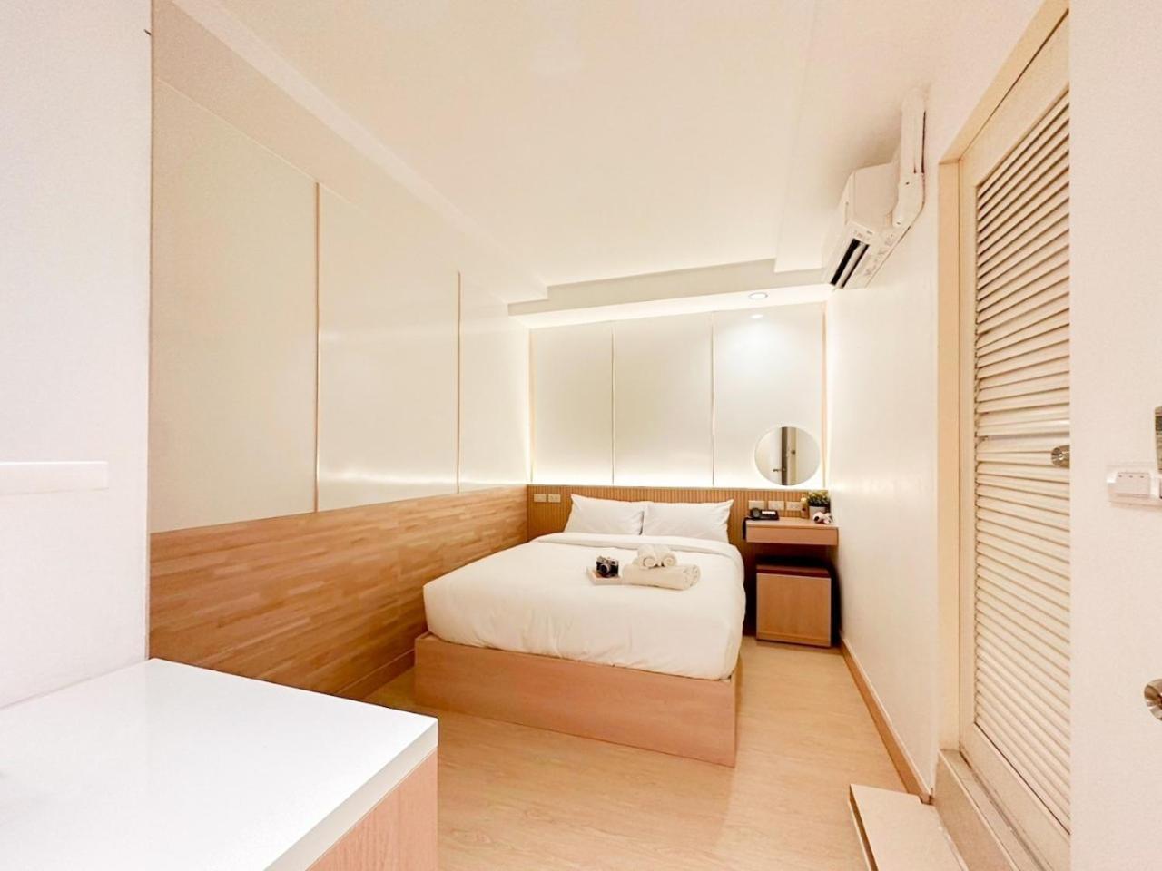 Thrive Hotel Bangkok Exterior photo