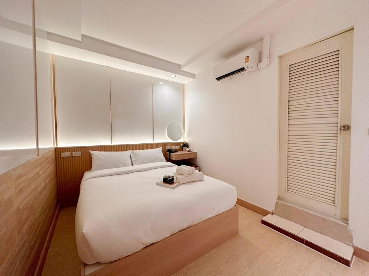 Thrive Hotel Bangkok Exterior photo