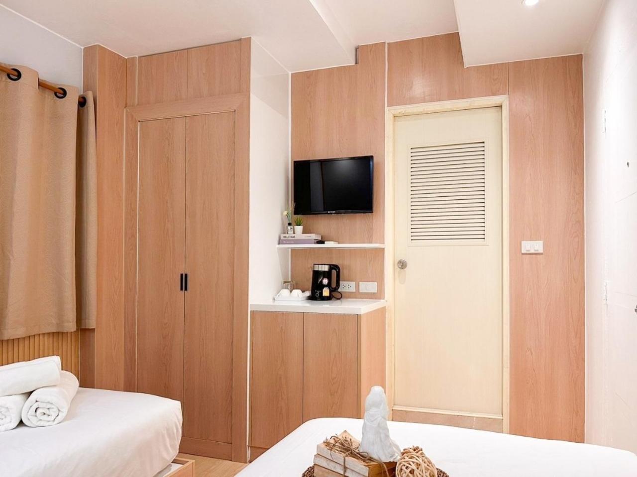 Thrive Hotel Bangkok Exterior photo