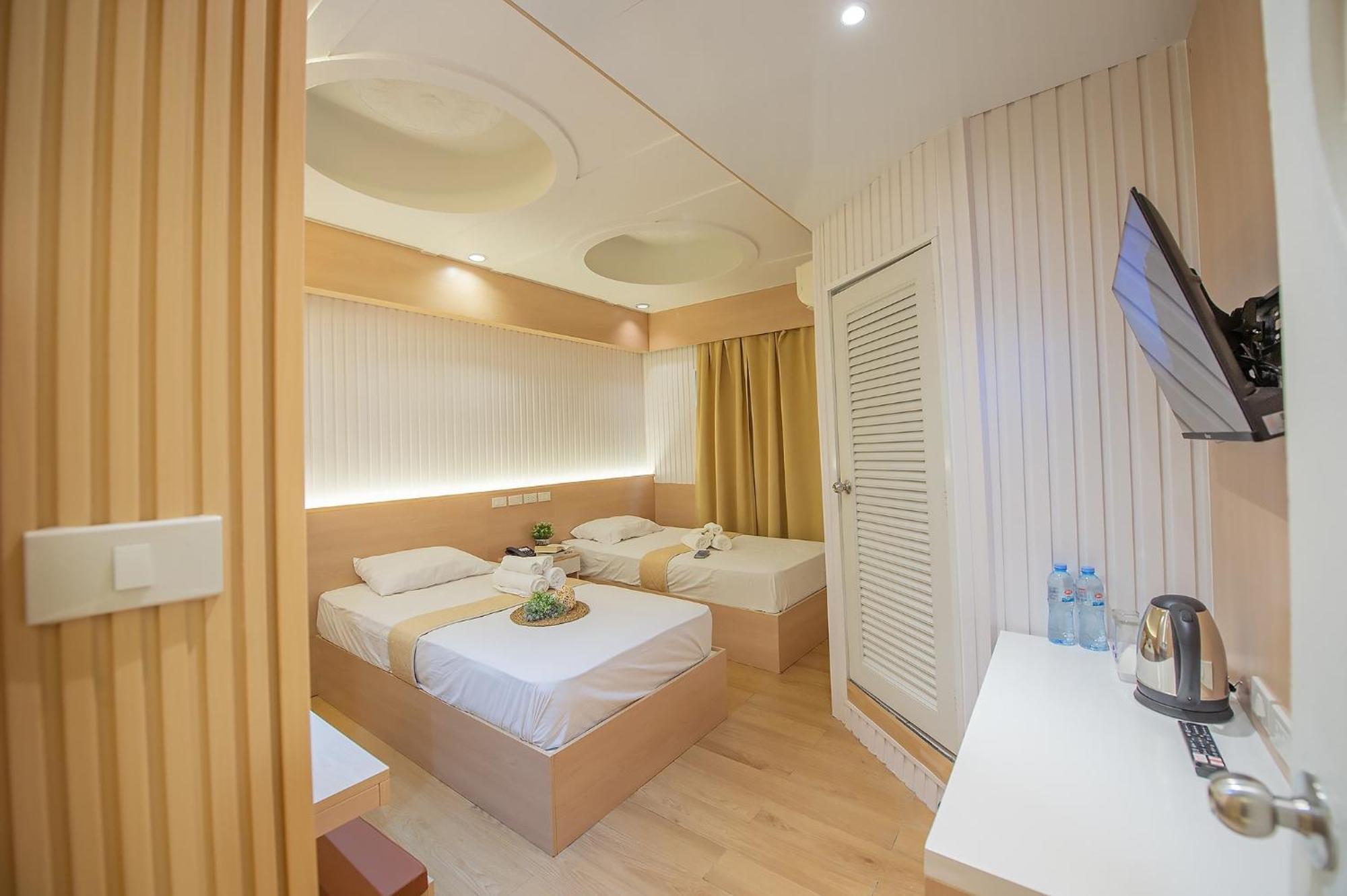 Thrive Hotel Bangkok Exterior photo